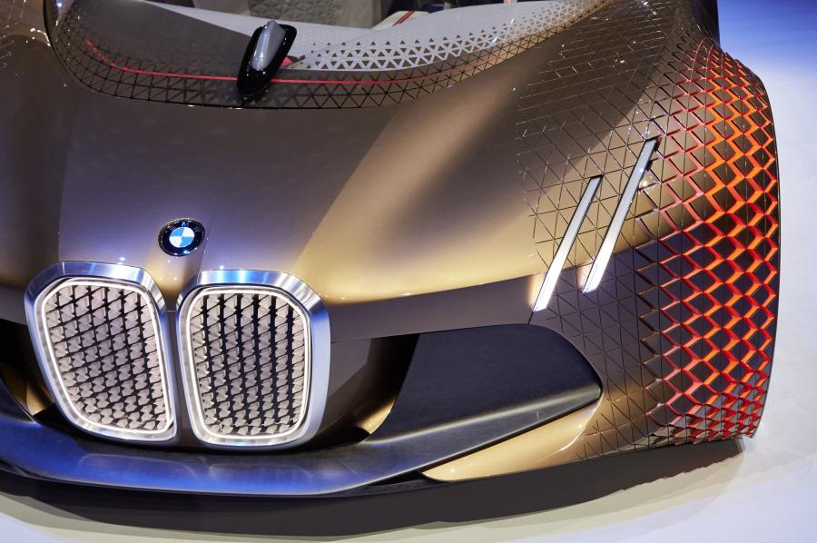  BMW Vision Next 100 2016 года  (фото 114 из 157)